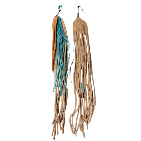Handmade Suede Fringe Western Style Dangle Earrings - Picture 2 of 5